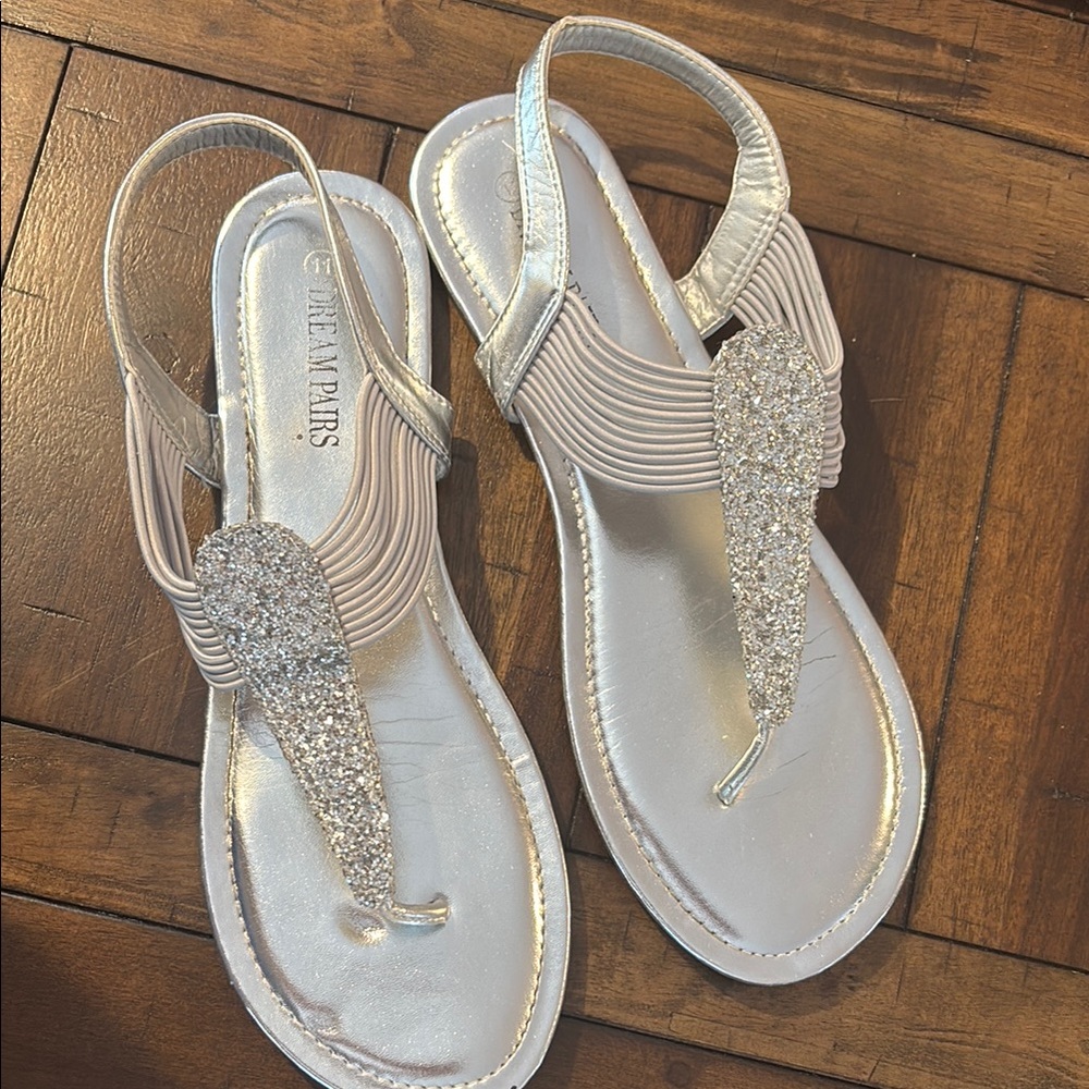 The Flexx Silver Glitter Sandals